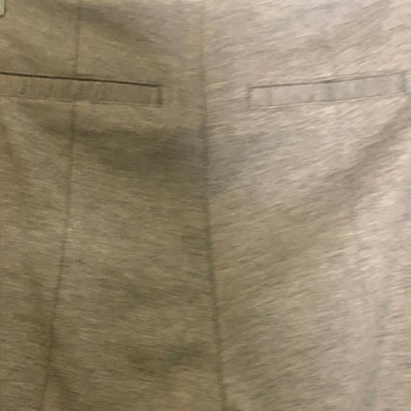 CAbi Mid-Rise Newport Gray Slim Leg Ponte Pants Side Zip faux back pockets - Picture 4 of 6